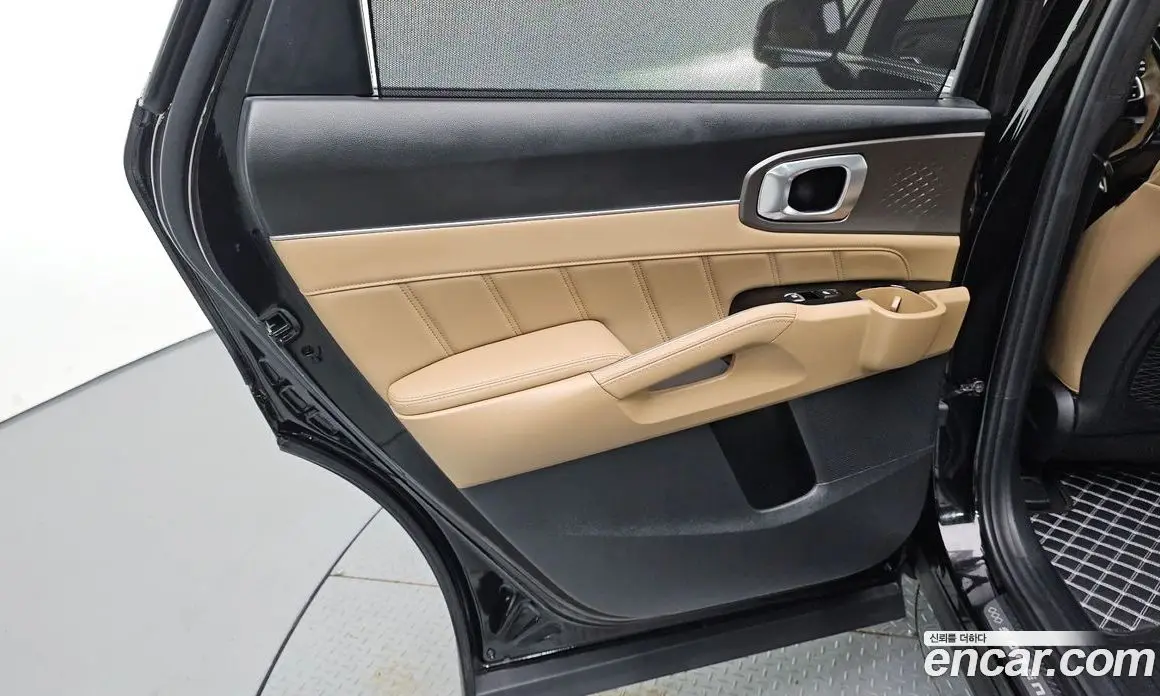 Kia Sorento 2025 1.6 автомат (гидро), фото 15 Kia Sorento 2025 1.6 автомат (гидро), фото 15