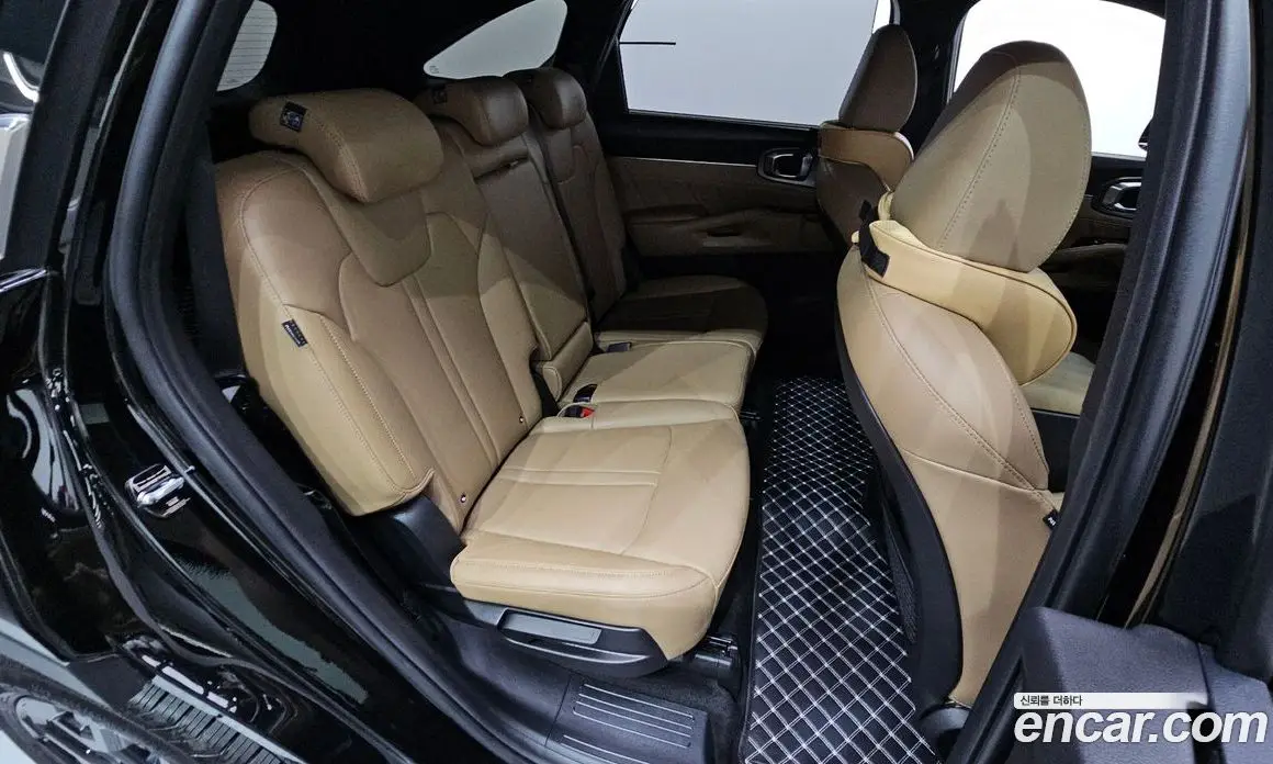 Kia Sorento 2025 1.6 автомат (гидро), фото 17 Kia Sorento 2025 1.6 автомат (гидро), фото 17