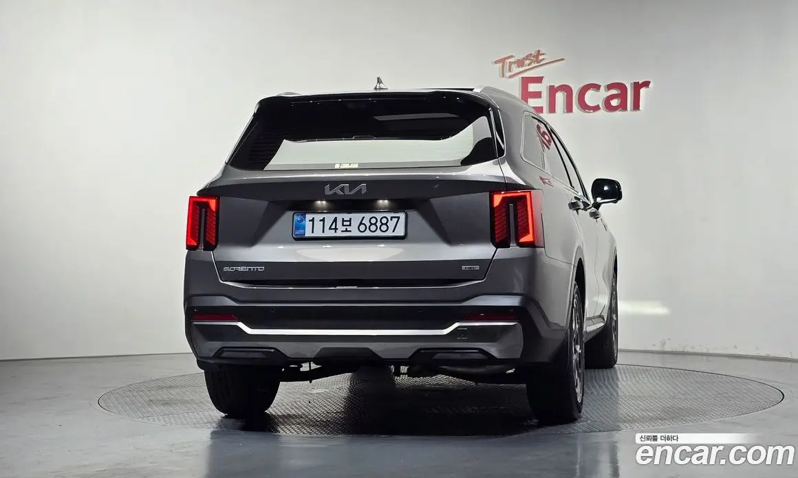 Kia Sorento 2026 1.6 автомат (гидро), фото 3 Kia Sorento 2026 1.6 автомат (гидро), фото 3