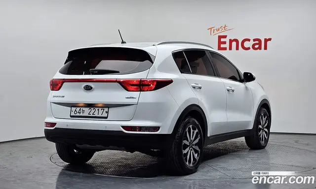 Kia Sportage 2018 1.7 автомат (гидро), миниатюра 2 Kia Sportage 2018 1.7 автомат (гидро), миниатюра 2