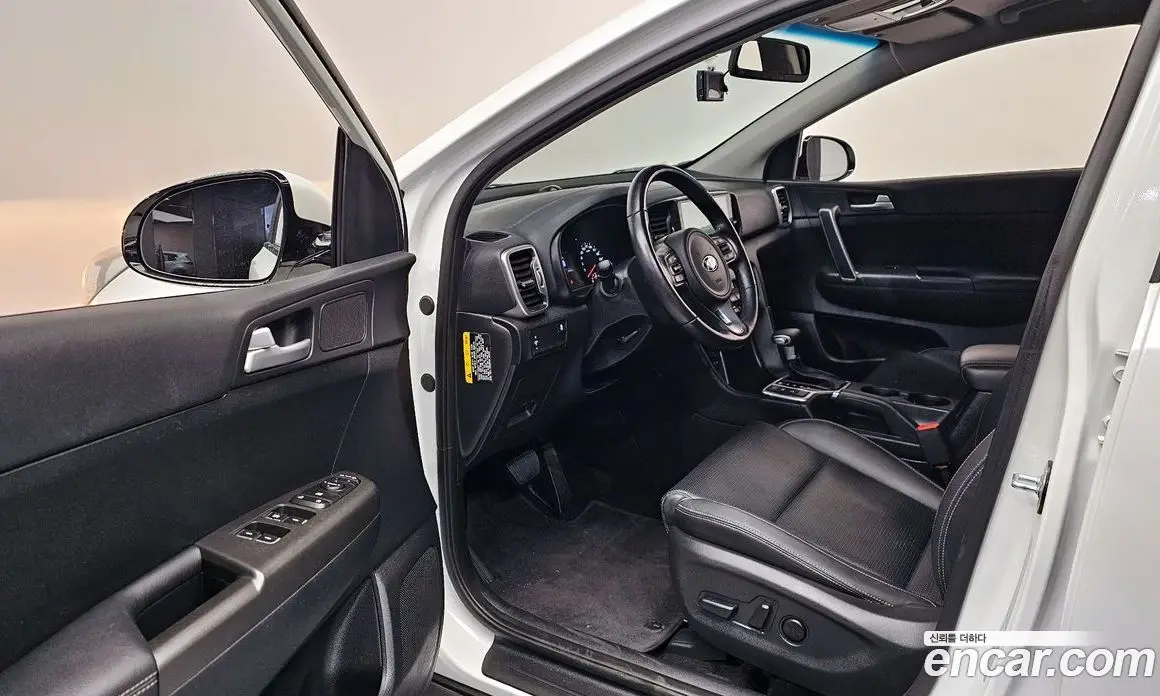 Kia Sportage 2018 1.7 автомат (гидро), фото 13 Kia Sportage 2018 1.7 автомат (гидро), фото 13