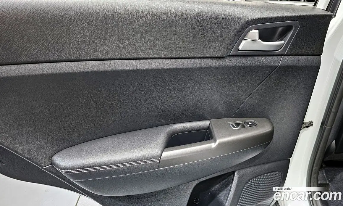 Kia Sportage 2018 1.7 автомат (гидро), фото 15 Kia Sportage 2018 1.7 автомат (гидро), фото 15