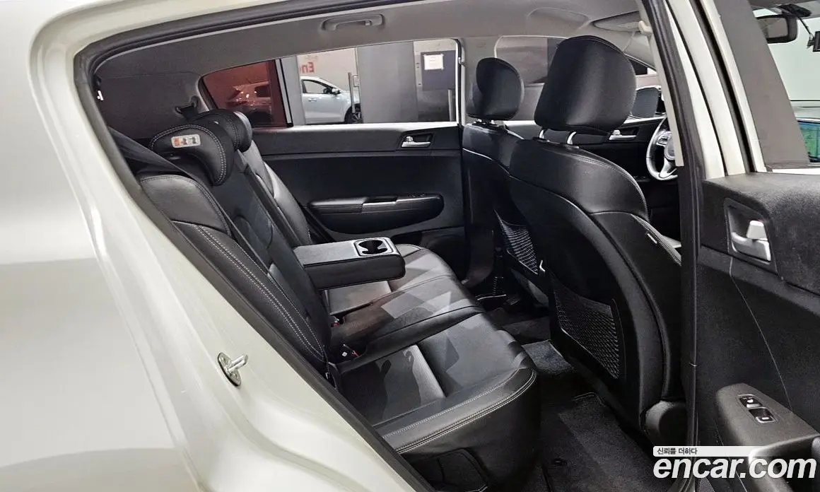 Kia Sportage 2018 1.7 автомат (гидро), фото 17 Kia Sportage 2018 1.7 автомат (гидро), фото 17