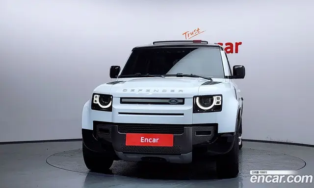 Land Rover Defender 2024 2.0 автомат (гидро), миниатюра 3 Land Rover Defender 2024 2.0 автомат (гидро), миниатюра 3