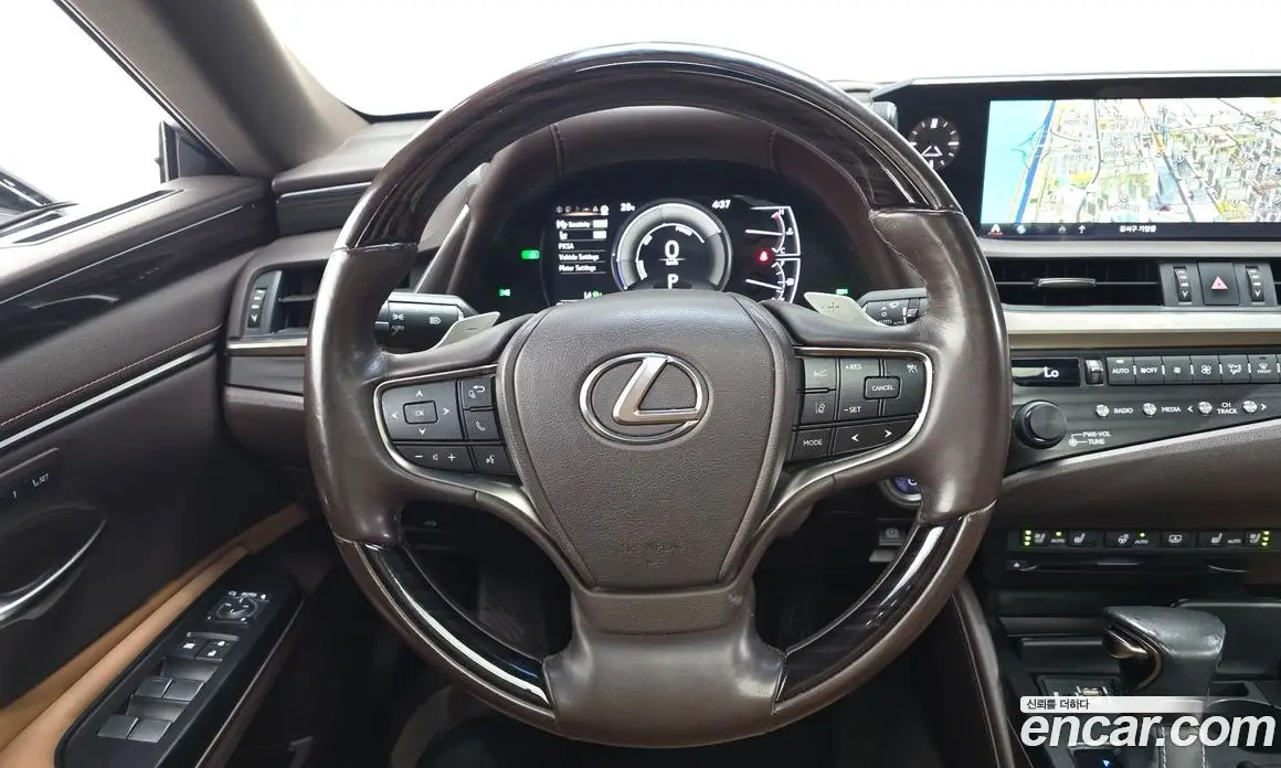 Lexus ES 2019 2.5 автомат (гидро), фото 13 Lexus ES 2019 2.5 автомат (гидро), фото 13