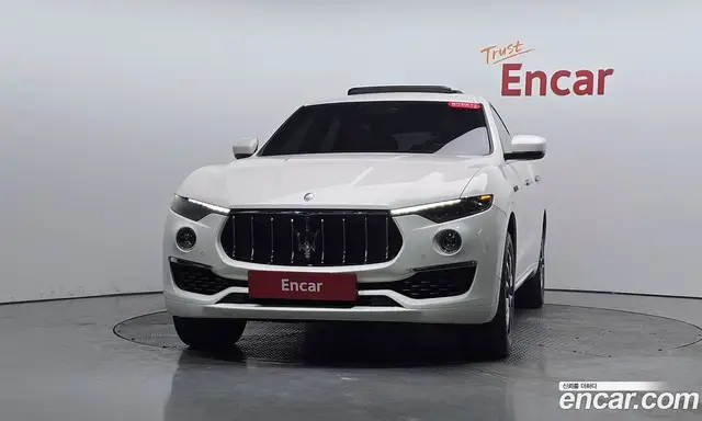 Maserati Levante 2020 3.0 автомат (гидро), миниатюра 2