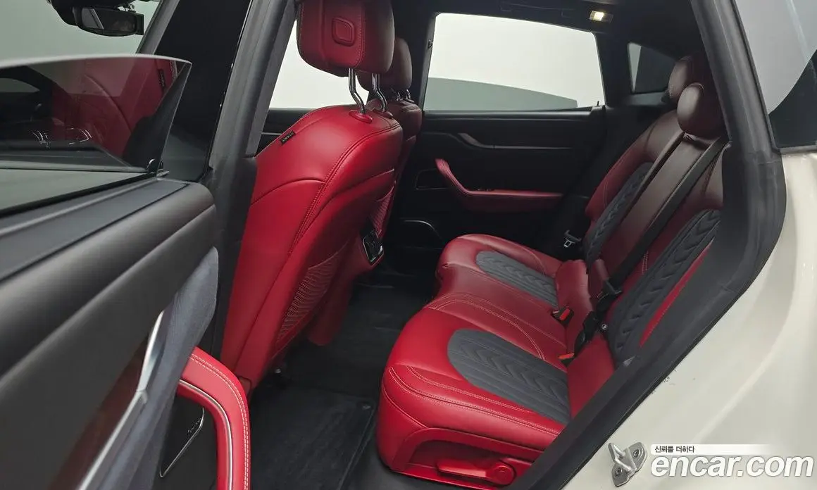 Maserati Levante 2020 3.0 автомат (гидро), фото 17