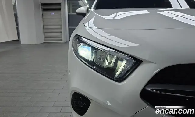 Mercedes-Benz A-Class 2021 2.0 автомат (гидро), миниатюра 8