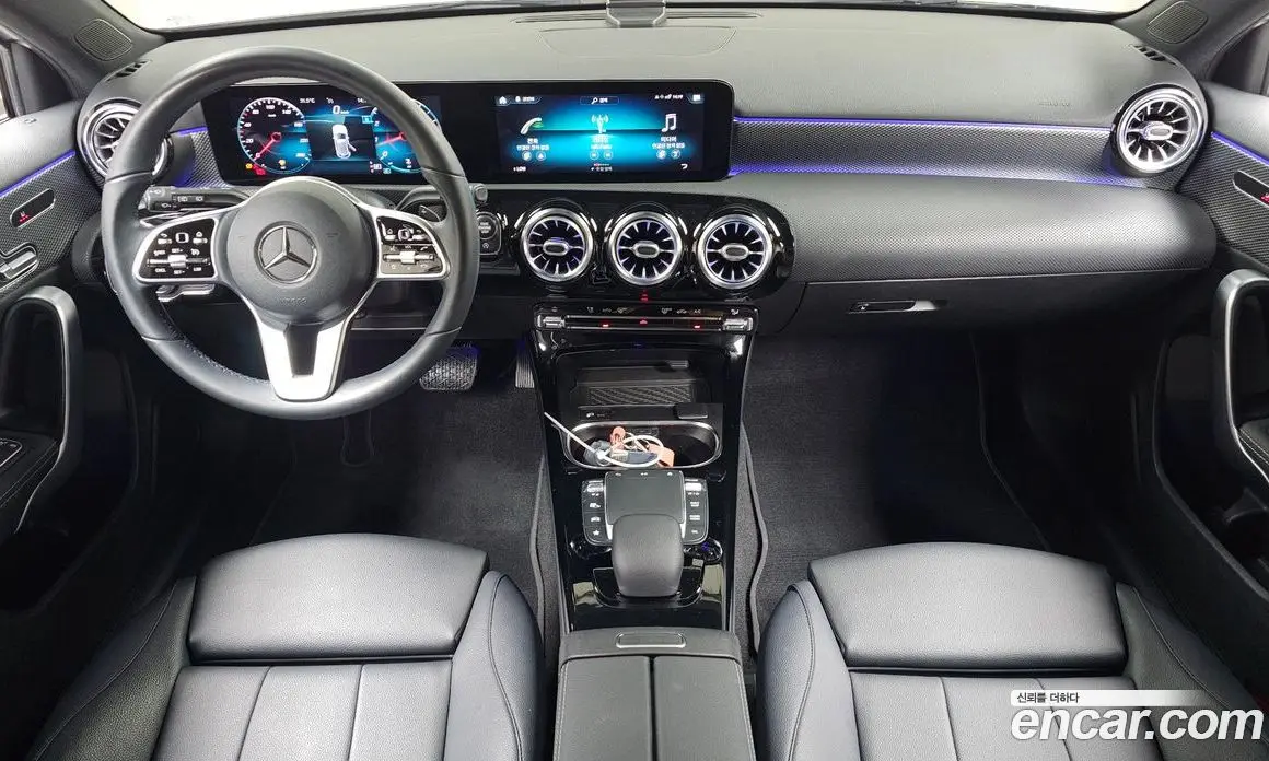 Mercedes-Benz A-Class 2021 2.0 автомат (гидро), фото 10