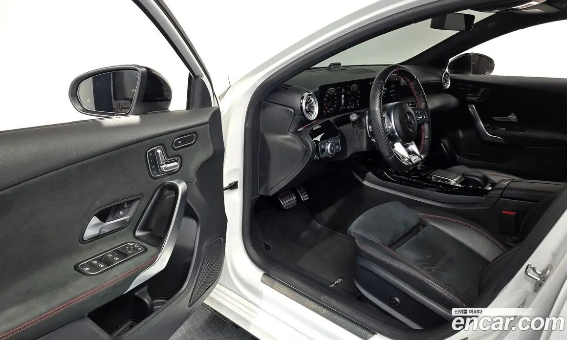 Mercedes-Benz A-Class 2023 2.0 автомат (гидро), фото 13 Mercedes-Benz A-Class 2023 2.0 автомат (гидро), фото 13
