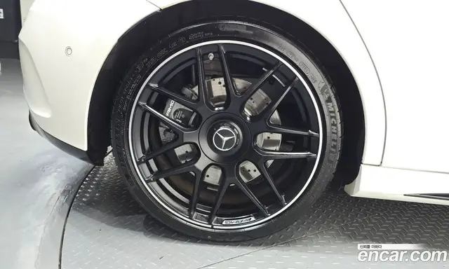Mercedes-Benz A-Class 2023 2.0 автомат (гидро), миниатюра 5 Mercedes-Benz A-Class 2023 2.0 автомат (гидро), миниатюра 5