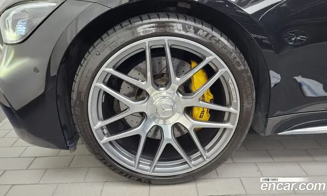 Mercedes-Benz AMG GT 2023 3.0 автомат (гидро), миниатюра 5