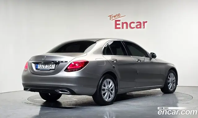 Mercedes-Benz C-Class, 2019, 110 668 км