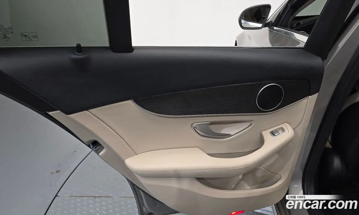 Mercedes-Benz C-Class 2019 1.9 автомат (гидро), фото 14 Mercedes-Benz C-Class 2019 1.9 автомат (гидро), фото 14