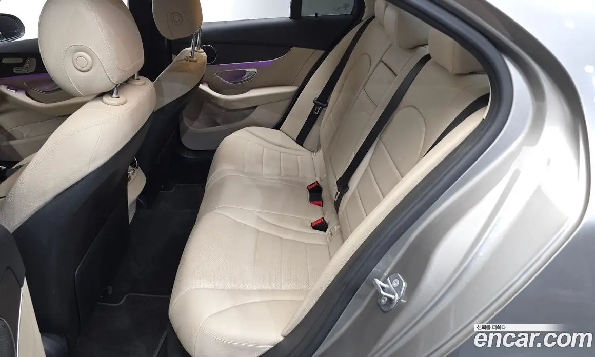 Mercedes-Benz C-Class 2019 1.9 автомат (гидро), фото 16 Mercedes-Benz C-Class 2019 1.9 автомат (гидро), фото 16