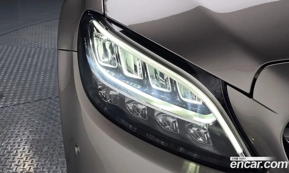Mercedes-Benz C-Class 2019 1.9 автомат (гидро), фото 7 Mercedes-Benz C-Class 2019 1.9 автомат (гидро), фото 7