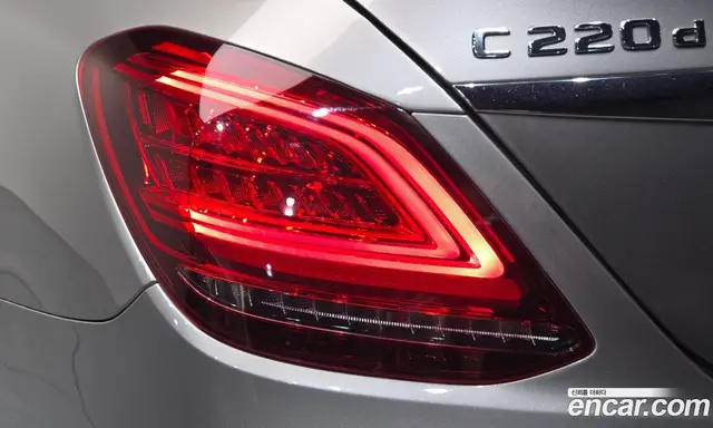 Mercedes-Benz C-Class 2019 1.9 автомат (гидро), миниатюра 8 Mercedes-Benz C-Class 2019 1.9 автомат (гидро), миниатюра 8