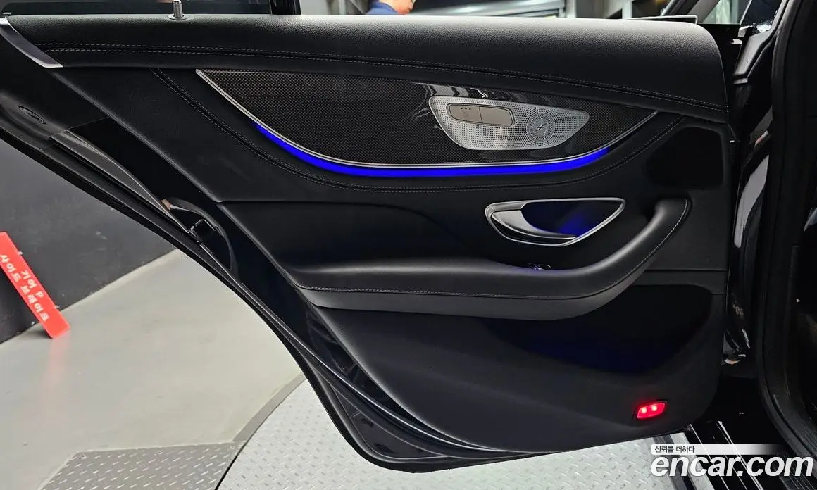 Mercedes-Benz CLS-Class 2019 1.9 автомат (гидро), фото 15 Mercedes-Benz CLS-Class 2019 1.9 автомат (гидро), фото 15
