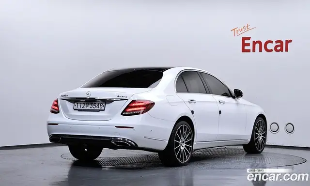 Mercedes-Benz E-Class 2019 1.9 автомат (гидро), миниатюра 2 Mercedes-Benz E-Class 2019 1.9 автомат (гидро), миниатюра 2