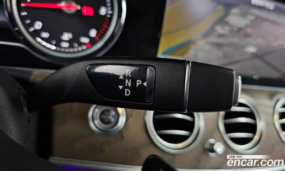 Mercedes-Benz E-Class 2019 1.9 автомат (гидро), фото 12 Mercedes-Benz E-Class 2019 1.9 автомат (гидро), фото 12