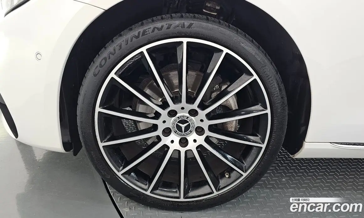 Mercedes-Benz E-Class 2019 1.9 автомат (гидро), фото 5 Mercedes-Benz E-Class 2019 1.9 автомат (гидро), фото 5
