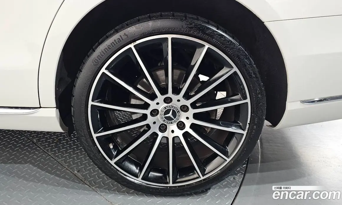 Mercedes-Benz E-Class 2019 1.9 автомат (гидро), фото 7 Mercedes-Benz E-Class 2019 1.9 автомат (гидро), фото 7