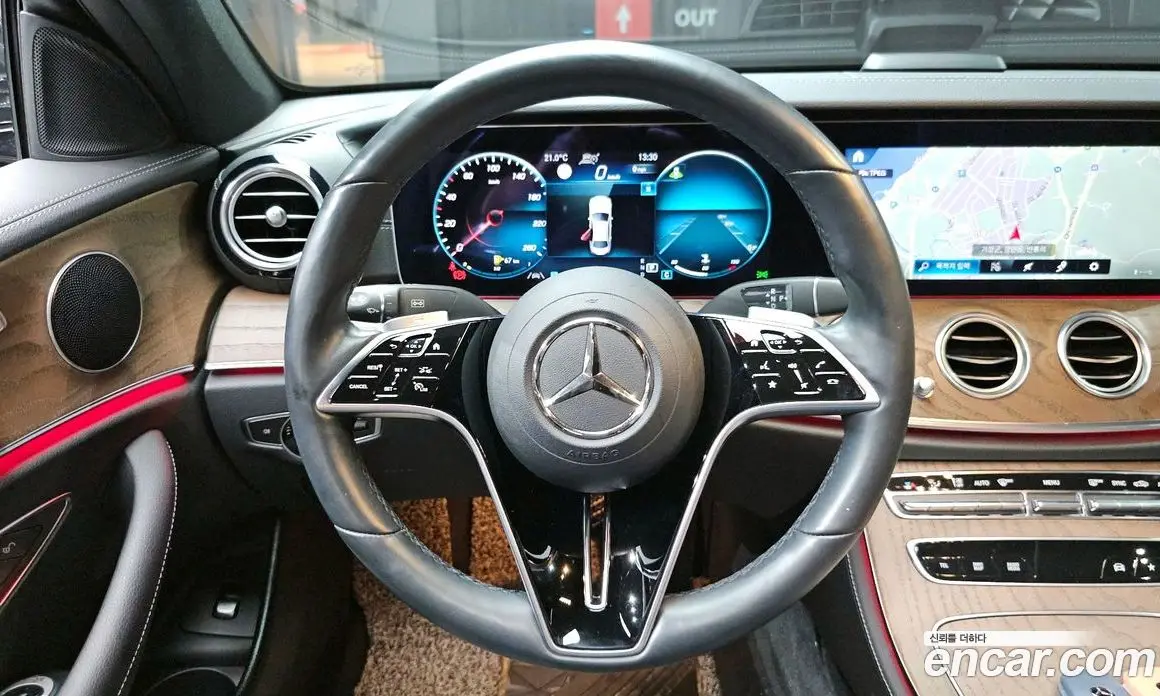Mercedes-Benz E-Class 2022 2.0 автомат (гидро), фото 19