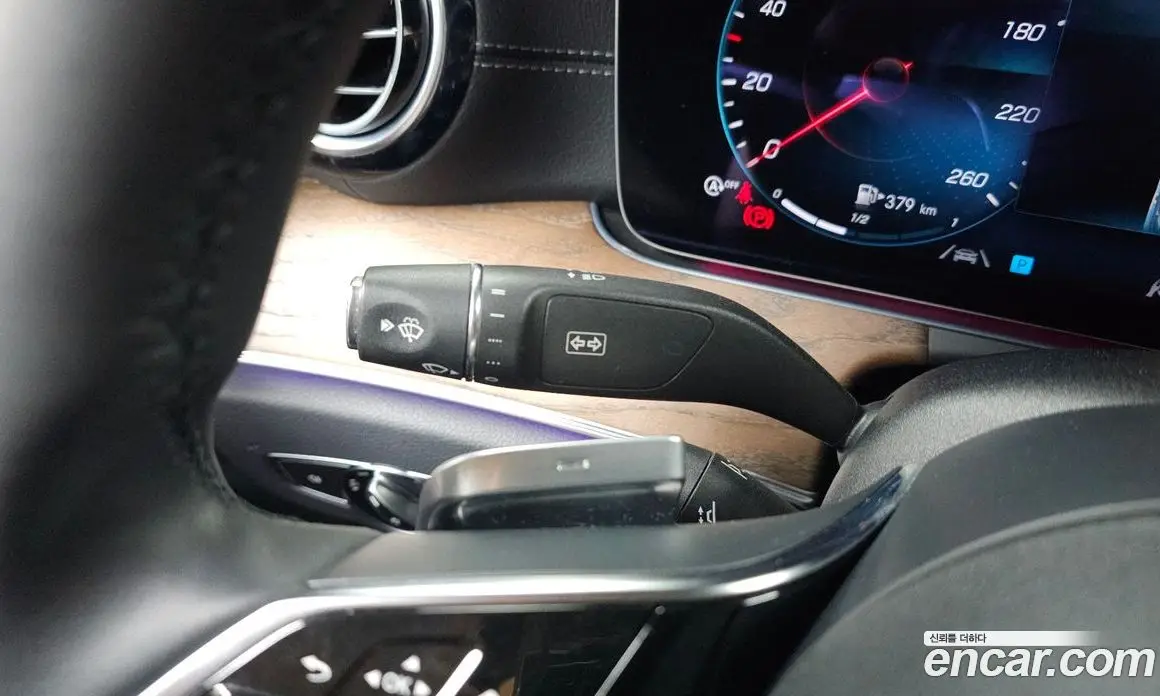 Mercedes-Benz E-Class 2023 1.9 автомат (гидро), фото 16