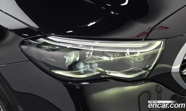 Mercedes-Benz E-Class 2024 2.0 автомат (гидро), миниатюра 8