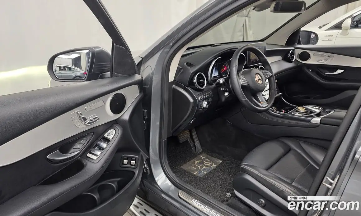 Mercedes-Benz GLC-Class 2019 2.0 автомат (гидро), фото 13