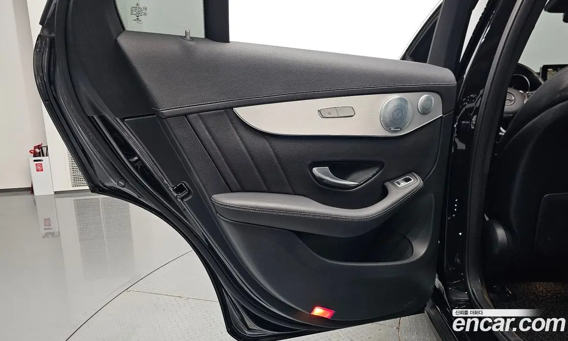 Mercedes-Benz GLC-Class 2019 2.0 автомат (гидро), фото 14 Mercedes-Benz GLC-Class 2019 2.0 автомат (гидро), фото 14