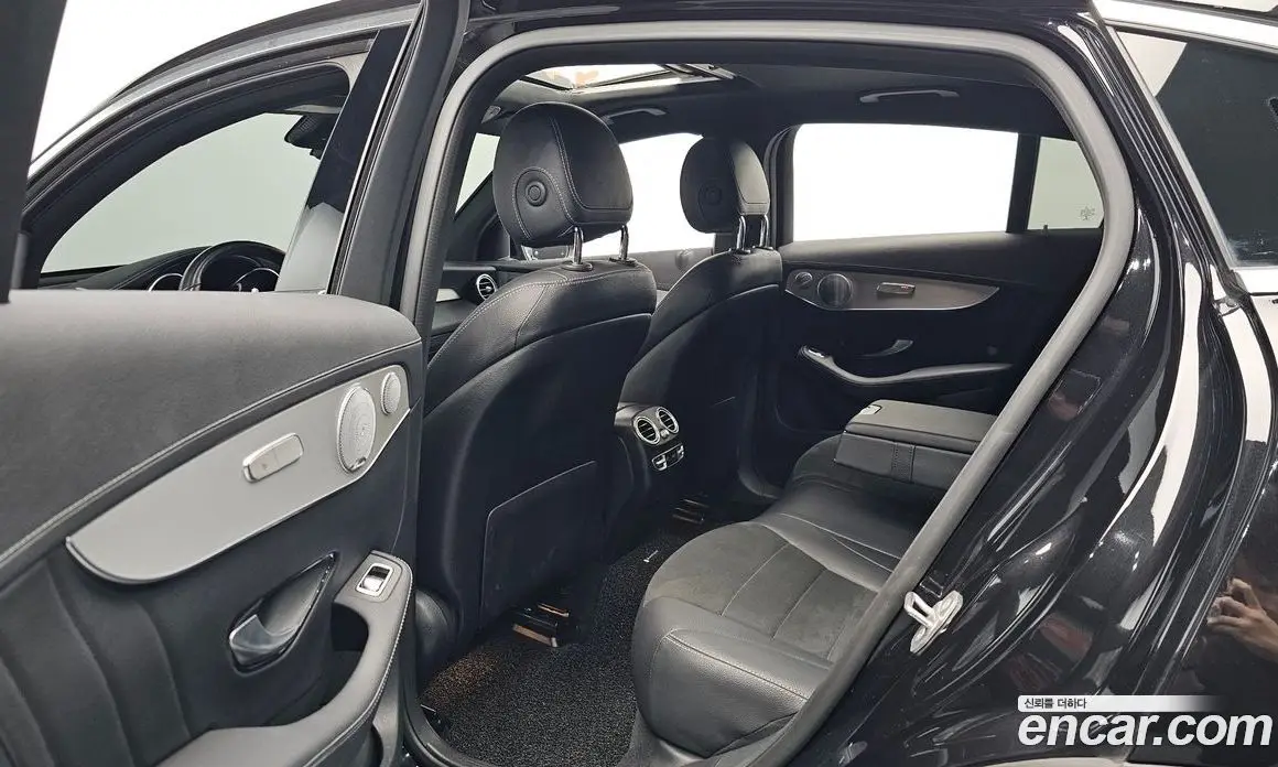 Mercedes-Benz GLC-Class 2019 2.0 автомат (гидро), фото 17 Mercedes-Benz GLC-Class 2019 2.0 автомат (гидро), фото 17