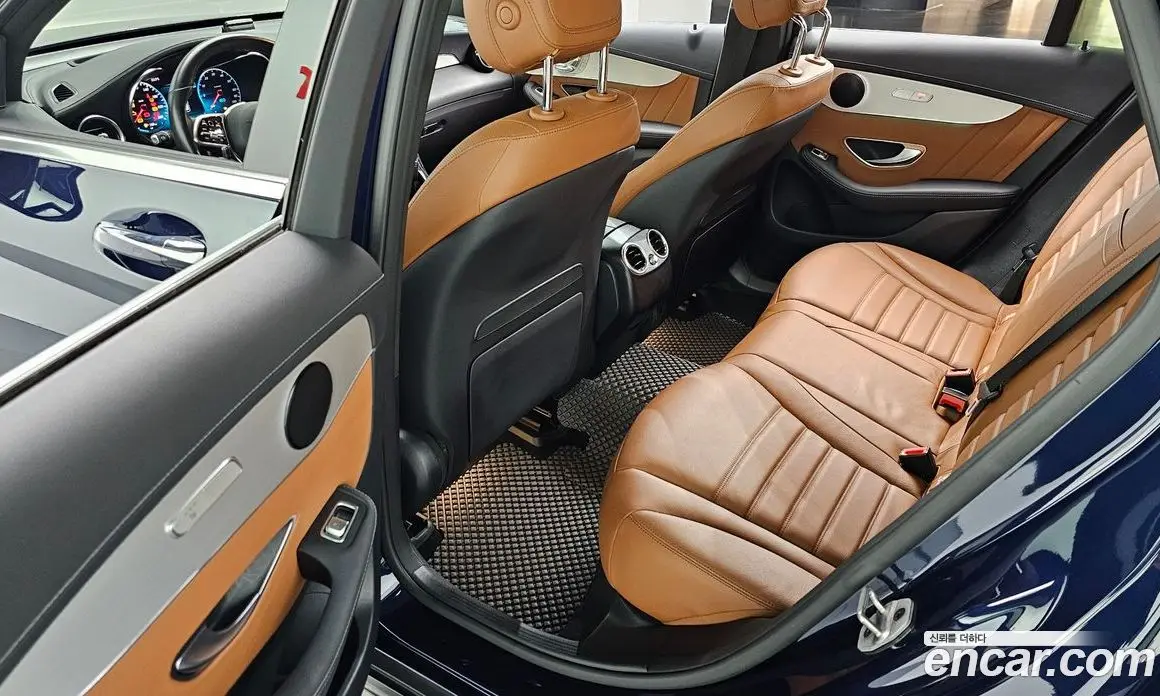 Mercedes-Benz GLC-Class 2022 2.0 автомат (гидро), фото 18 Mercedes-Benz GLC-Class 2022 2.0 автомат (гидро), фото 18