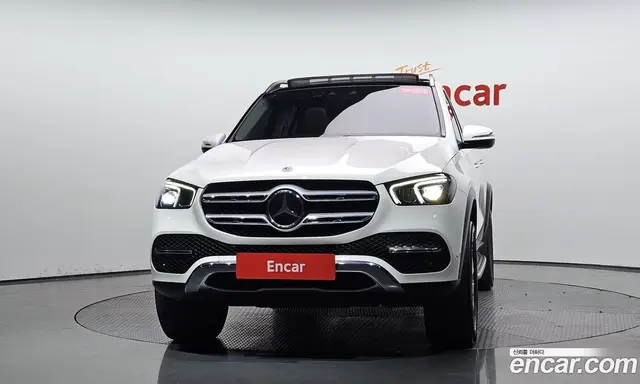 Mercedes-Benz GLE-Class 2021 1.9 автомат (гидро), миниатюра 2