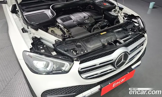 Mercedes-Benz GLE-Class 2021 1.9 автомат (гидро), миниатюра 5