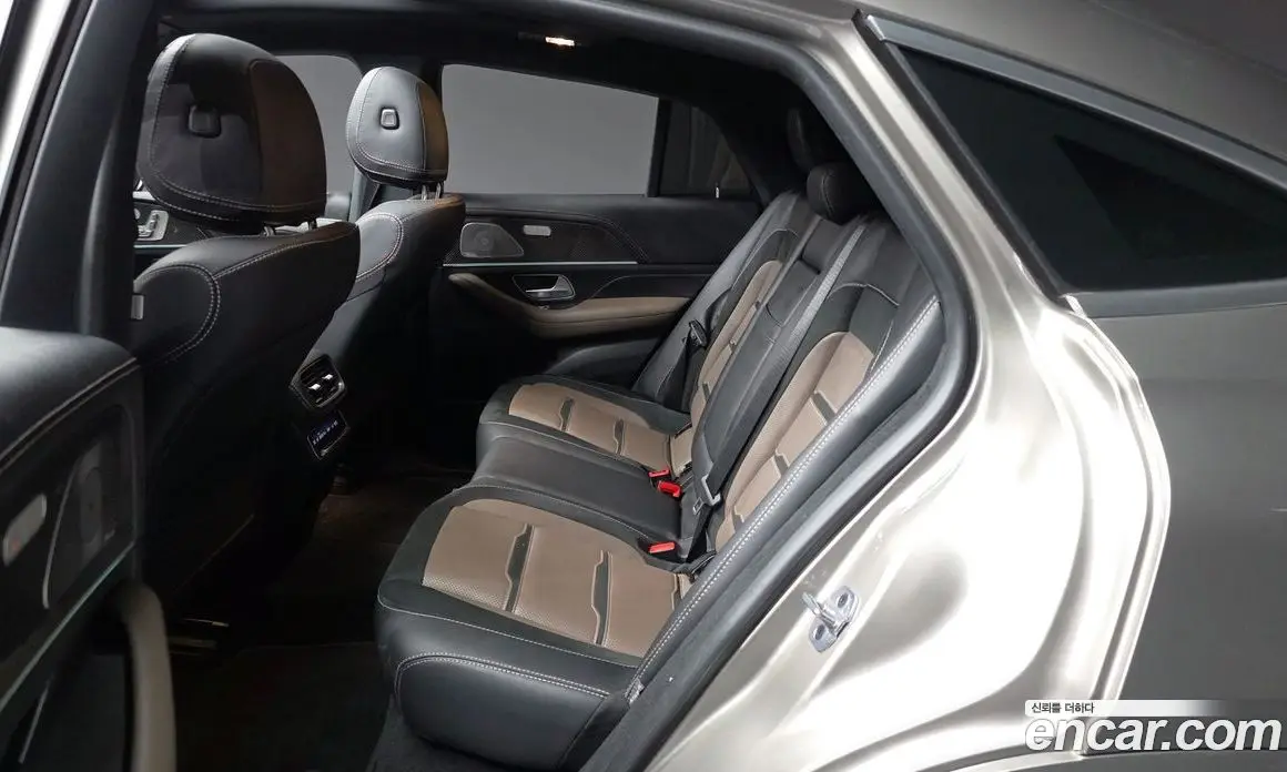 Mercedes-Benz GLE-Class 2023 3.0 автомат (гидро), фото 16