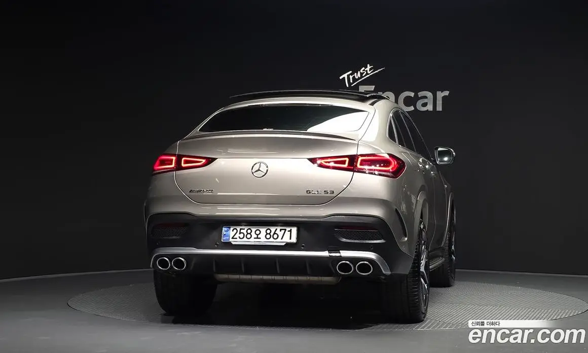 Mercedes-Benz GLE-Class 2023 3.0 автомат (гидро), фото 4