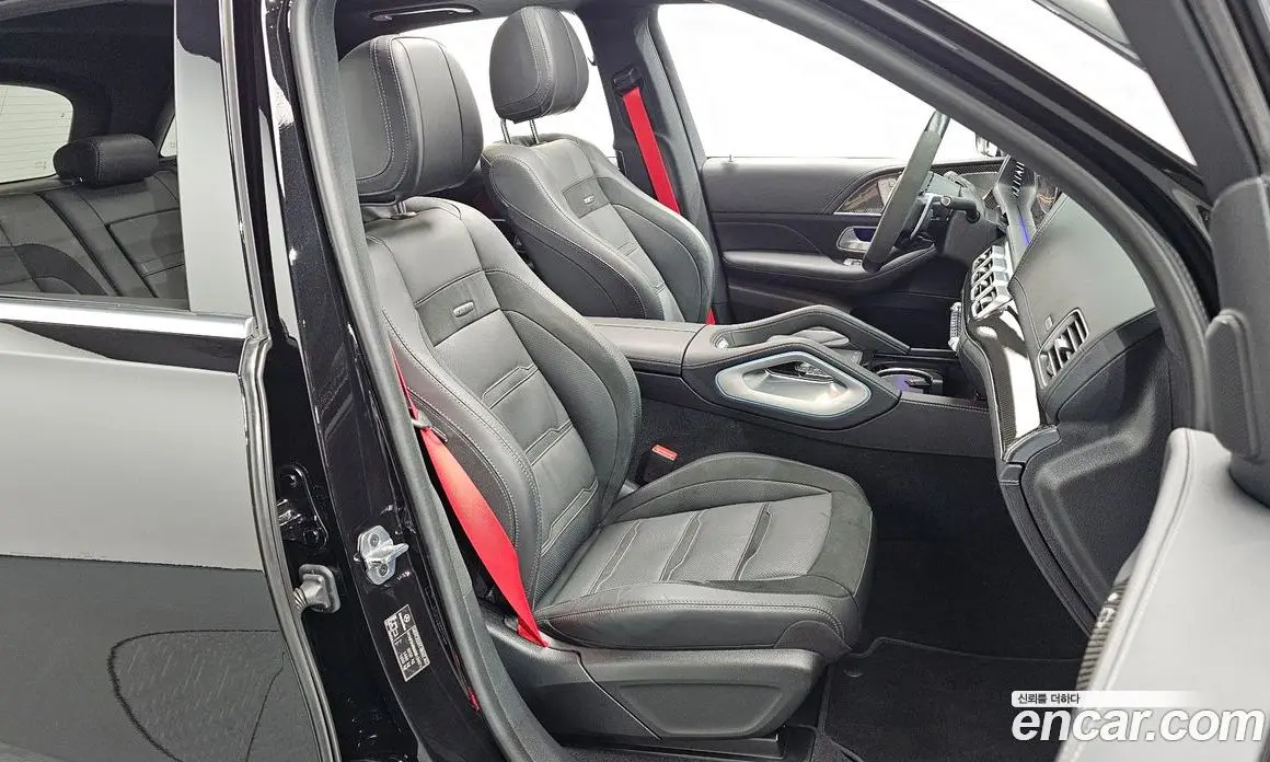 Mercedes-Benz GLE-Class 2024 3.0 автомат (гидро), фото 16