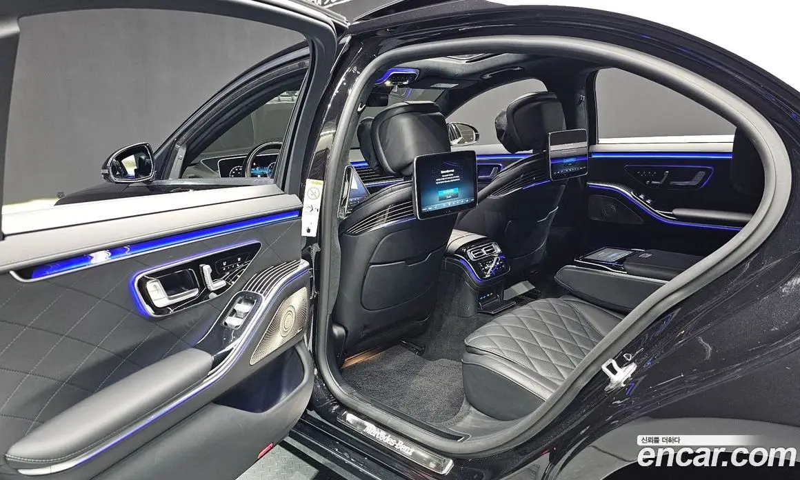 Mercedes-Benz S-Class 2023 4.0 автомат (гидро), фото 17