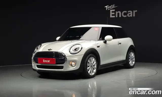 Mini Cooper, 2017, 73 070 км