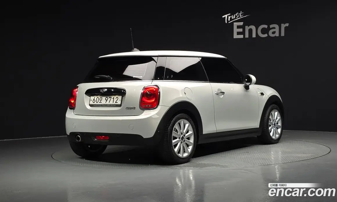 Mini Cooper 2017 1.5 автомат (гидро), фото 2 Mini Cooper 2017 1.5 автомат (гидро), фото 2