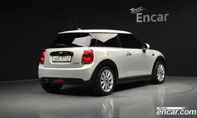 Mini Cooper 2017 1.5 автомат (гидро), миниатюра 2 Mini Cooper 2017 1.5 автомат (гидро), миниатюра 2