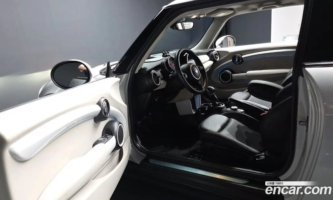 Mini Cooper 2017 1.5 автомат (гидро), фото 13 Mini Cooper 2017 1.5 автомат (гидро), фото 13