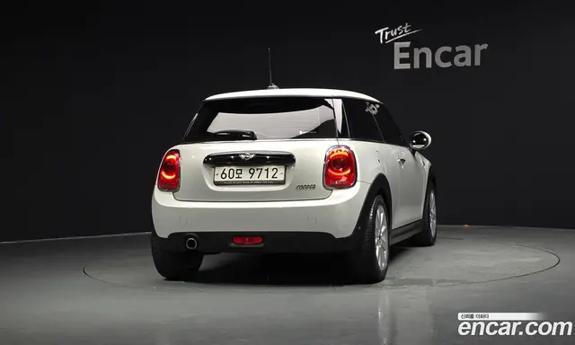 Mini Cooper 2017 1.5 автомат (гидро), миниатюра 4 Mini Cooper 2017 1.5 автомат (гидро), миниатюра 4
