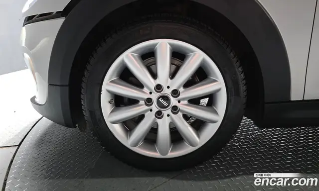 Mini Cooper 2017 1.5 автомат (гидро), миниатюра 5 Mini Cooper 2017 1.5 автомат (гидро), миниатюра 5