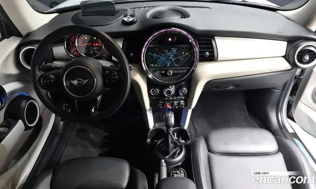 Mini Cooper 2017 1.5 автомат (гидро), миниатюра 10 Mini Cooper 2017 1.5 автомат (гидро), миниатюра 10