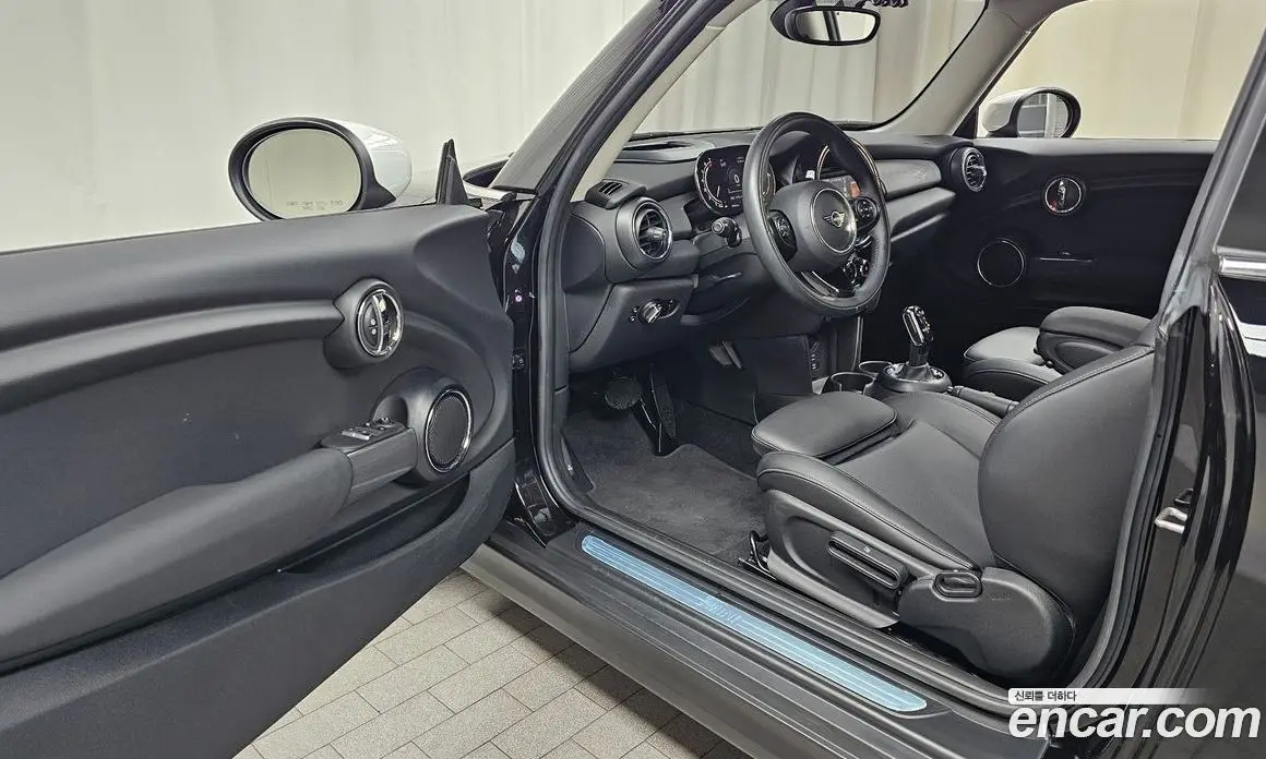 Mini Cooper 2021 1.5 автомат (гидро), фото 13