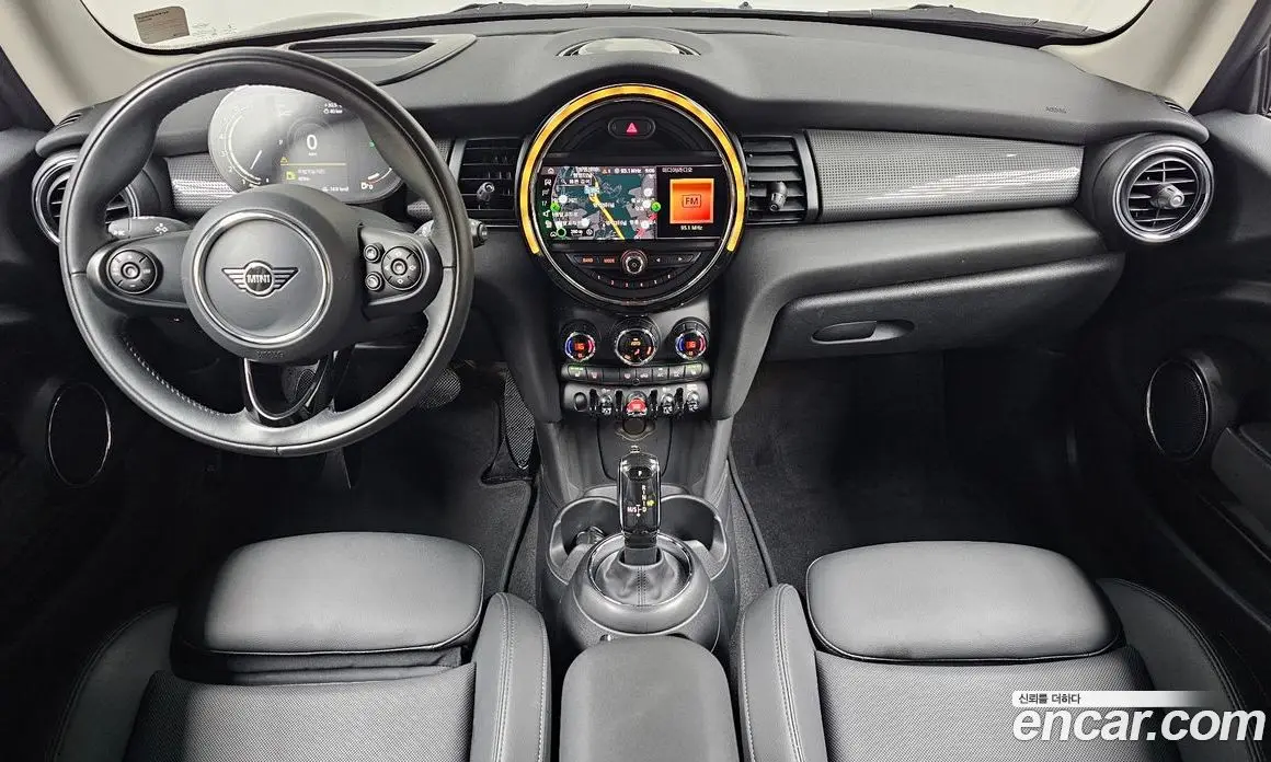Mini Cooper 2021 1.5 автомат (гидро), фото 10