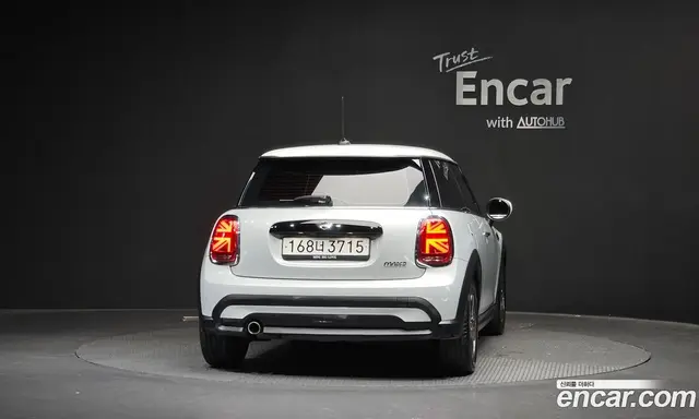 Mini Cooper 2022 1.5 автомат (гидро), миниатюра 4