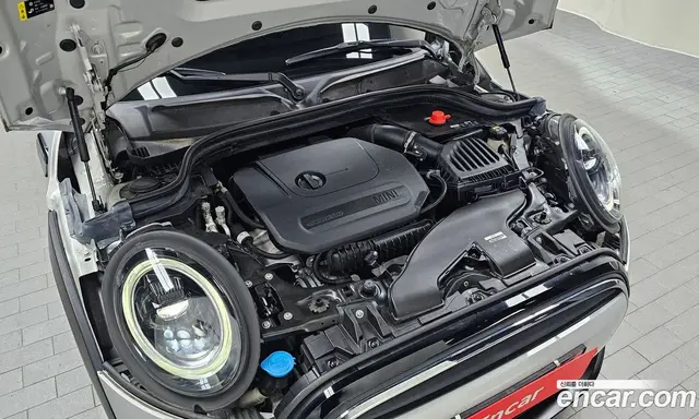 Mini Cooper 2022 1.5 автомат (гидро), миниатюра 6
